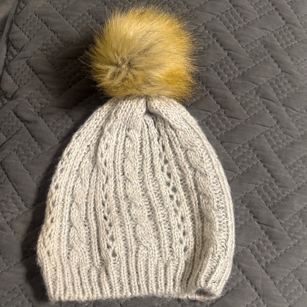Cato Linen/Grey Knit Beanie